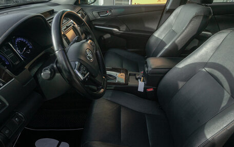 Toyota Camry, 2016 год, 1 745 000 рублей, 10 фотография