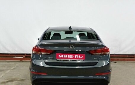 Hyundai Elantra VI рестайлинг, 2018 год, 1 679 000 рублей, 6 фотография