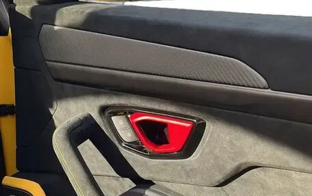 Lamborghini Urus I, 2025 год, 47 000 000 рублей, 8 фотография