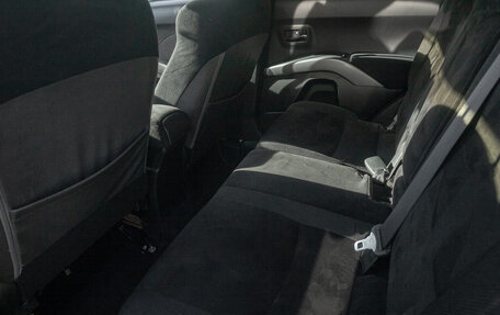 Mitsubishi Outlander III рестайлинг 3, 2008 год, 1 098 000 рублей, 14 фотография