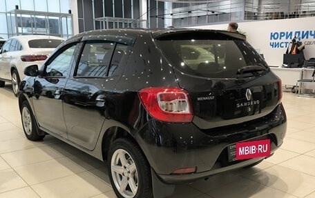 Renault Sandero II рестайлинг, 2018 год, 950 000 рублей, 7 фотография