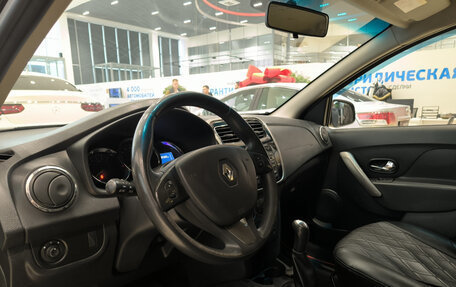 Renault Sandero II рестайлинг, 2018 год, 950 000 рублей, 16 фотография