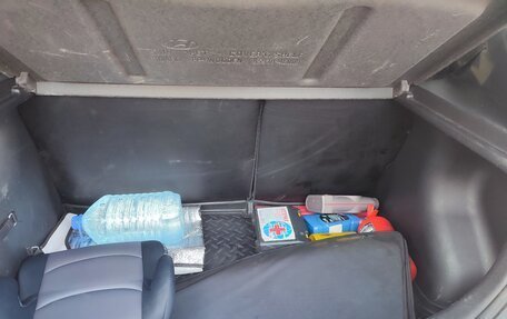 Hyundai Solaris II рестайлинг, 2011 год, 950 000 рублей, 17 фотография