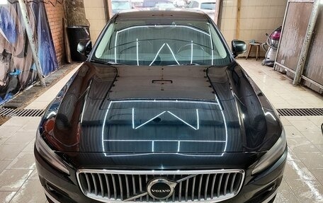 Volvo S90 II рестайлинг, 2021 год, 4 200 000 рублей, 2 фотография