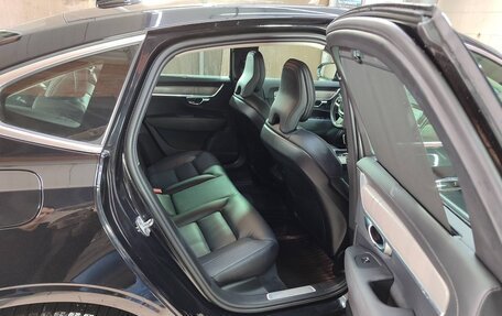 Volvo S90 II рестайлинг, 2021 год, 4 200 000 рублей, 10 фотография