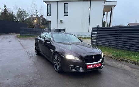 Jaguar XJ IV (X351), 2018 год, 4 500 000 рублей, 1 фотография