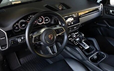 Porsche Cayenne III, 2022 год, 5 780 000 рублей, 21 фотография