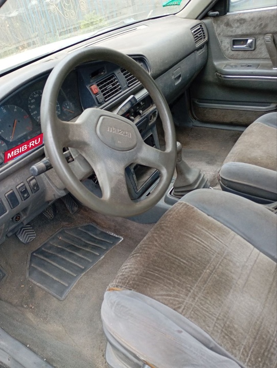 Mazda 626 GD, 1990 год, 90 000 рублей, 12 фотография