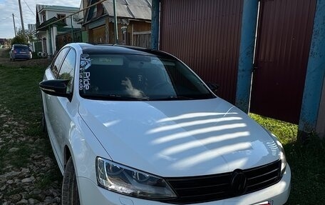 Volkswagen Jetta VI, 2017 год, 1 500 000 рублей, 4 фотография