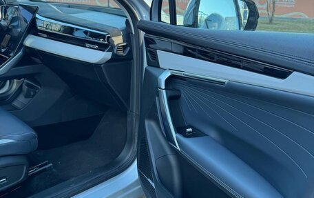 Geely Atlas, 2023 год, 2 999 999 рублей, 20 фотография
