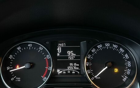 Skoda Rapid I, 2016 год, 1 100 000 рублей, 14 фотография