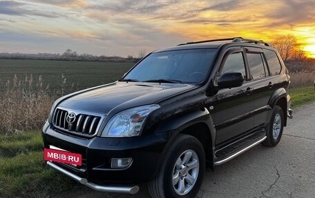 Toyota Land Cruiser Prado 120 рестайлинг, 2008 год, 2 880 000 рублей, 4 фотография