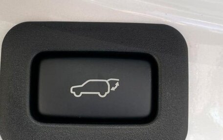 Lexus LX, 2023 год, 23 750 000 рублей, 10 фотография