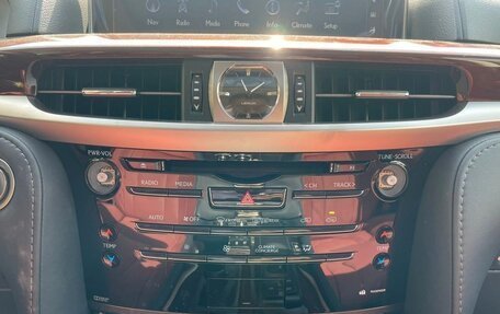Lexus LX, 2023 год, 23 750 000 рублей, 9 фотография