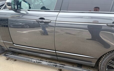 Land Rover Range Rover IV рестайлинг, 2018 год, 7 500 000 рублей, 10 фотография