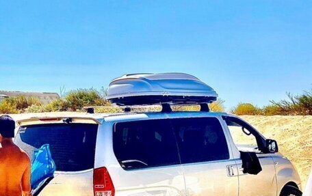 Hyundai Grand Starex Grand Starex I рестайлинг 2, 2008 год, 1 500 000 рублей, 10 фотография