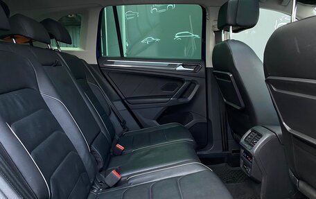 Volkswagen Tiguan II, 2018 год, 2 795 700 рублей, 11 фотография