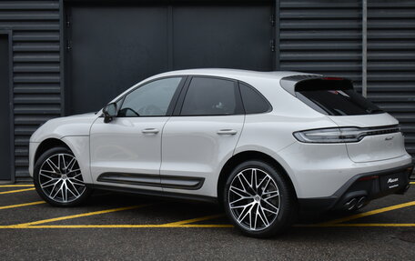 Porsche Macan I рестайлинг, 2025 год, 12 999 000 рублей, 2 фотография