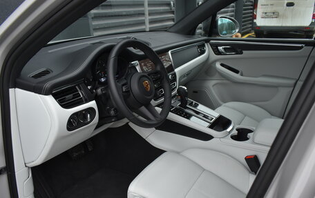 Porsche Macan I рестайлинг, 2025 год, 12 999 000 рублей, 10 фотография