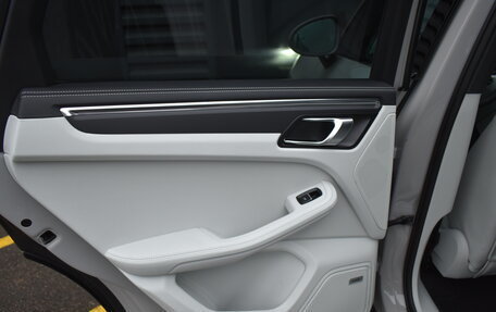 Porsche Macan I рестайлинг, 2025 год, 12 999 000 рублей, 24 фотография