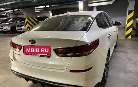 KIA Optima IV, 2018 год, 1 900 000 рублей, 16 фотография