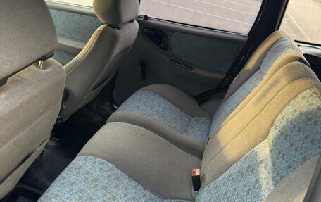 Chevrolet Niva I рестайлинг, 2005 год, 320 000 рублей, 21 фотография