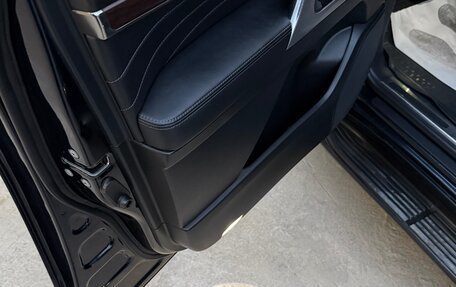 Toyota Land Cruiser 200, 2018 год, 5 800 000 рублей, 12 фотография