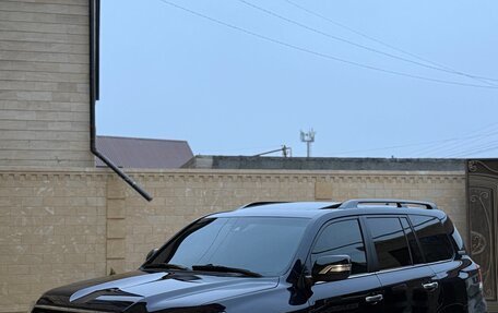 Toyota Land Cruiser 200, 2018 год, 5 800 000 рублей, 15 фотография