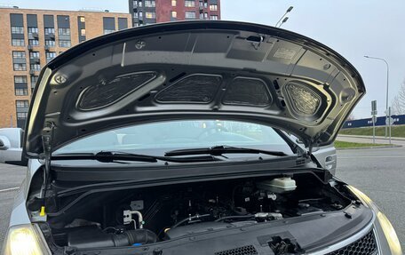 Hyundai Grand Starex Grand Starex I рестайлинг 2, 2011 год, 1 850 000 рублей, 13 фотография