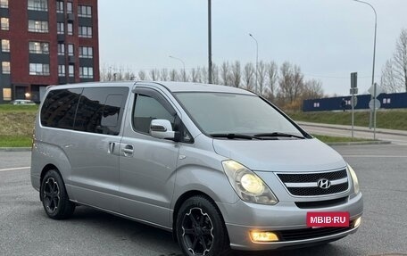 Hyundai Grand Starex Grand Starex I рестайлинг 2, 2011 год, 1 850 000 рублей, 25 фотография