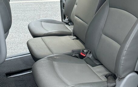 Hyundai Grand Starex Grand Starex I рестайлинг 2, 2011 год, 1 850 000 рублей, 30 фотография