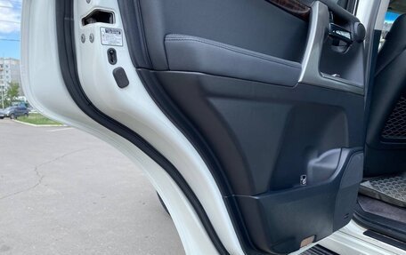 Toyota Land Cruiser 200, 2012 год, 4 500 000 рублей, 9 фотография