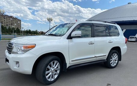 Toyota Land Cruiser 200, 2012 год, 4 500 000 рублей, 2 фотография