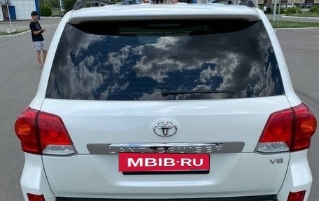 Toyota Land Cruiser 200, 2012 год, 4 500 000 рублей, 6 фотография