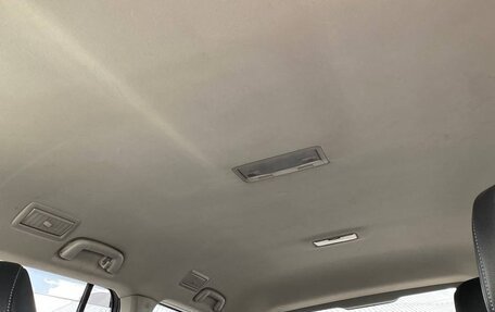 Toyota Land Cruiser 200, 2012 год, 4 500 000 рублей, 21 фотография