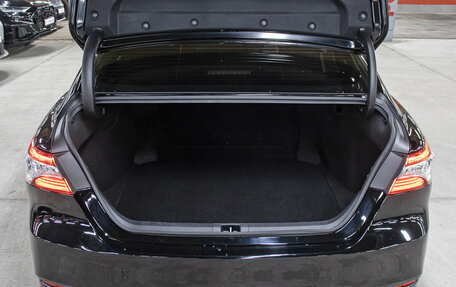 Toyota Camry, 2019 год, 3 598 000 рублей, 10 фотография