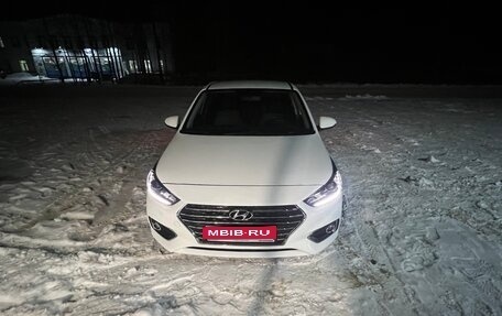 Hyundai Solaris II рестайлинг, 2019 год, 1 700 000 рублей, 1 фотография