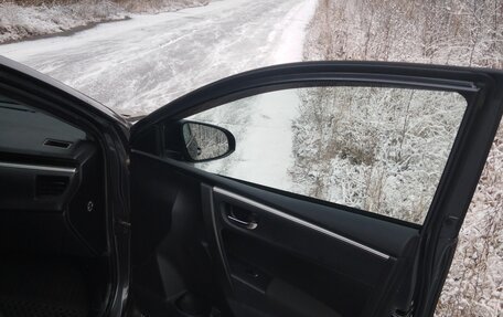 Toyota Corolla, 2015 год, 1 599 999 рублей, 8 фотография