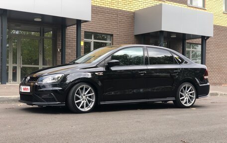 Volkswagen Polo VI (EU Market), 2017 год, 1 600 000 рублей, 2 фотография