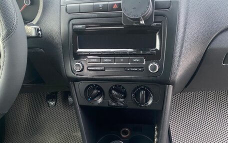 Volkswagen Polo VI (EU Market), 2014 год, 890 000 рублей, 18 фотография