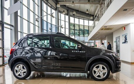 Renault Sandero II рестайлинг, 2015 год, 1 098 000 рублей, 8 фотография