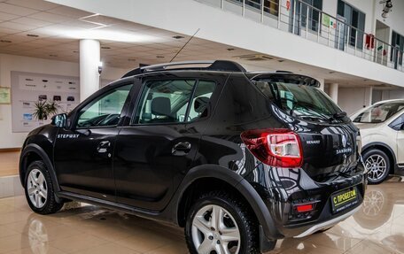 Renault Sandero II рестайлинг, 2015 год, 1 098 000 рублей, 5 фотография