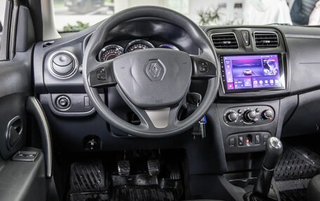 Renault Sandero II рестайлинг, 2015 год, 1 098 000 рублей, 17 фотография