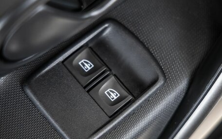 Renault Sandero II рестайлинг, 2015 год, 1 098 000 рублей, 13 фотография