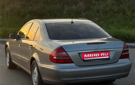 Mercedes-Benz E-Класс, 2003 год, 700 000 рублей, 7 фотография