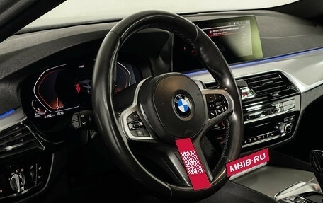 BMW 5 серия, 2019 год, 3 997 000 рублей, 11 фотография