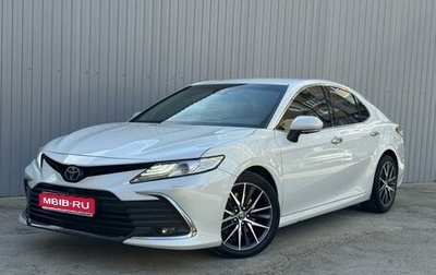 Toyota Camry, 2021 год, 3 000 000 рублей, 1 фотография