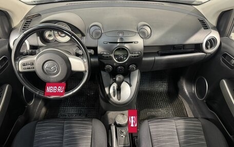 Mazda 2 III, 2008 год, 799 800 рублей, 10 фотография