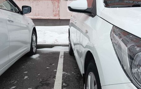 Hyundai Solaris II рестайлинг, 2017 год, 1 300 000 рублей, 2 фотография