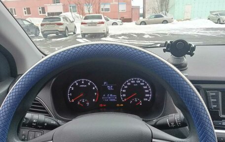 Hyundai Solaris II рестайлинг, 2017 год, 1 300 000 рублей, 7 фотография